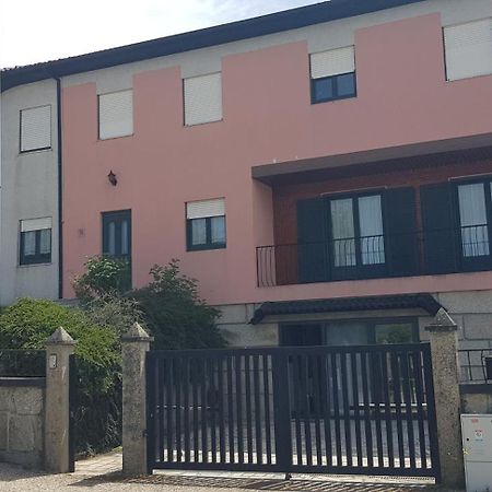 Moradia Rotunda Dos Bois Apartment Montalegre Exterior photo